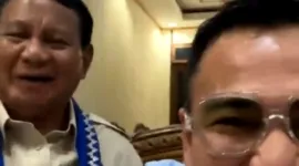 Tangkapan layar live streaming Raffi Ahmad dan Prabowo Subianto dari akun Instagram @@raffinagita1717. 