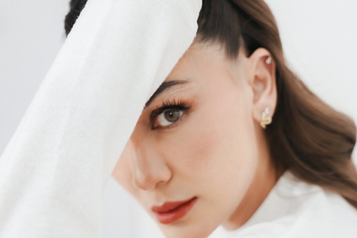 Luna Maya. (Instagram.com @lunamaya)