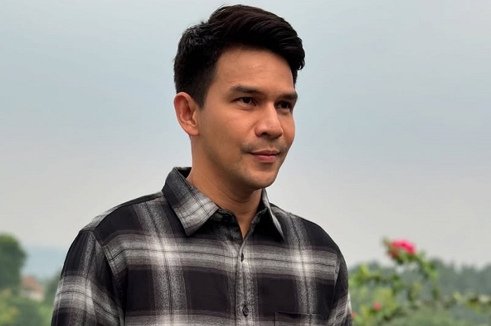 Jonathan Frizzy tertangkap basah Mengedarkan vape dengan cairan etomidate. (Instagram.com @ijonkfrizzy)