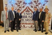 USSEC leadership, the USSEC Indonesia team, and U.S. Soy farmers at the USDA Agricultural Trade Mission to Indonesia — highlighting U.S. Soy’s strong partnerships across the region.